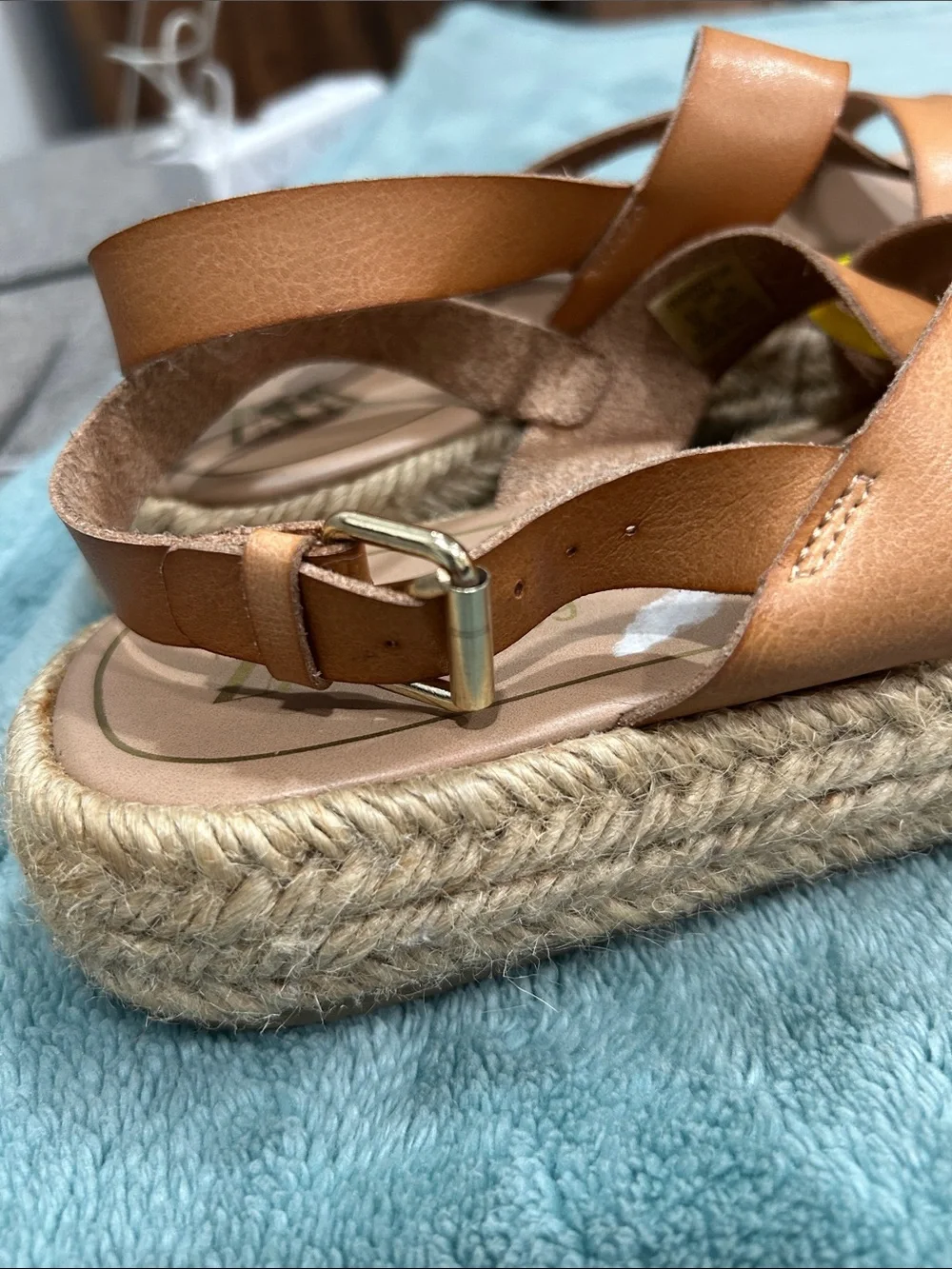 ZARA Tan Cross-Strap Espadrille Sandals - Picture 3 of 10